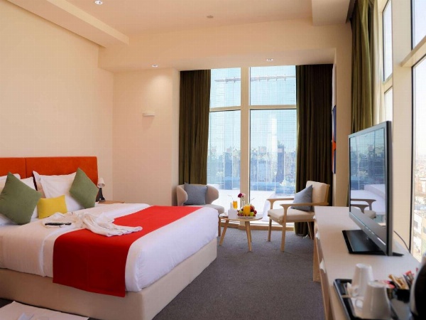 Novotel Suites Riyadh Dyar image 2